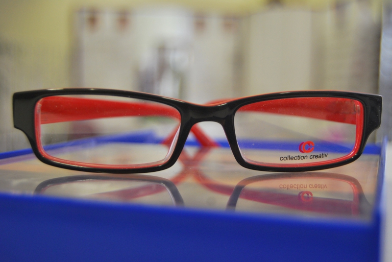 opticien-MARIE-min_view-sight-lens-frame-optics-spectacles-1141012-pxhere.com